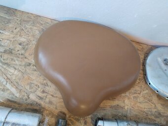 Jawa pérák,Ogar 350, ČZ 150C, Jawetta, pařez - 3