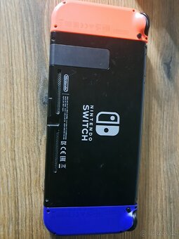 Nintendo Switch V2 - 3