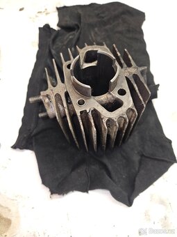 Tlumiče a válec Jawa 555 - 3