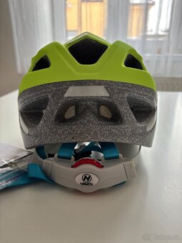 Dětská cyklistická helma - nová - 3