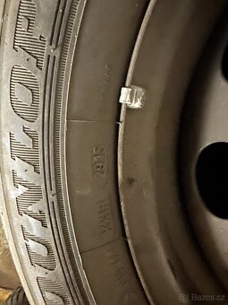 Letní pneu Dunlop vč.disků R15 - 3