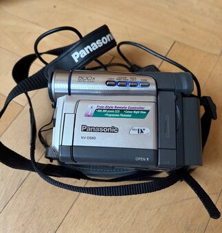 Stara televize,videokamera,navigace - 3