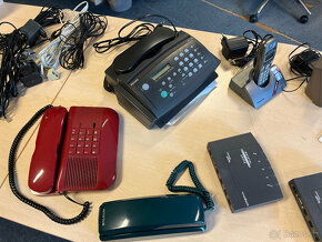 Telekomunikační vybavení kanceláře - 3