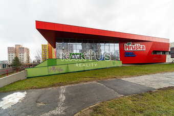 Pronájem obchodního prostoru (126m2) na ulici Výškovická, v - 3