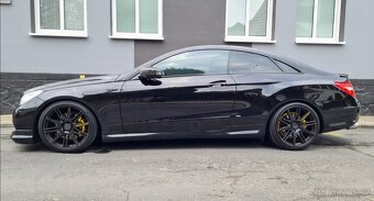 Mercedes E-coupe w207 300Koni - 3