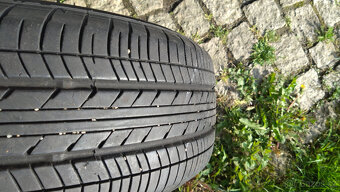 4ks letní pneu YOKOHAMA 185/60R14 82H vč. disků na Mazda 2 - 3