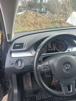 VW Passat B7 Higline DSG 2.0TDI 103kv - 3