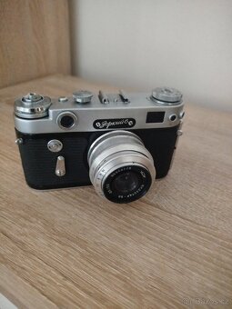 Prodám fotoaparát na kinofilm - 3