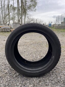 Nexen Winguard 235/45 r 17 zimní - 3