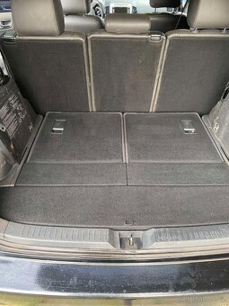 TOYOTA COROLLA VERSO - 3