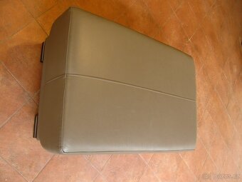 Taburet, mini gauč 80 x 65 cm jako nový - 3