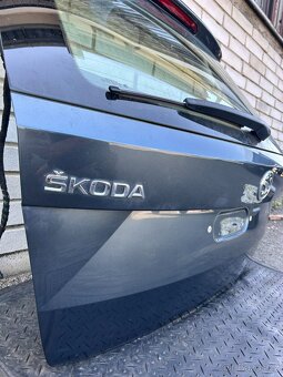 Páté dveře Škoda Fabia 3 kombi - 3