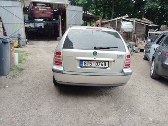Škoda Octavia 1 2.0 benzín 85 kW r.v. 4.7 2000 - 3