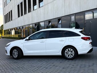 Hyundai i30 1.5 dpi 80 kw / 2022 / kombi - 3