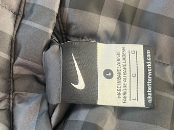 Dámská zimní bunda Nike oboustranná vel. L - 3