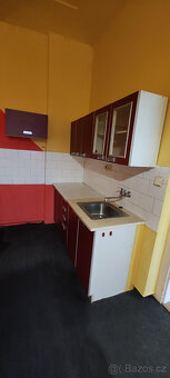 KUCHYŇSKÁ LINKA - S DŘEZEM BAROVÝM PULTEM - 3