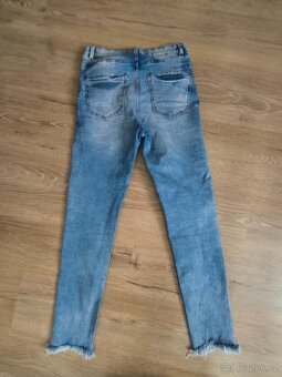 Dámské džíny Cropp - 3