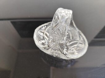 KOŠÍK Z BROUŠENÉHO SKLA - 3