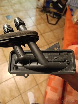 Škoda octavia 1 radiátor topení - 3