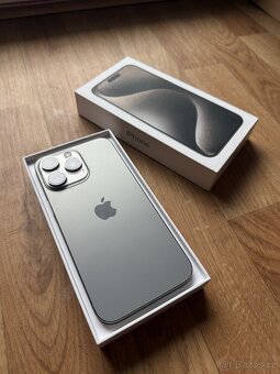 Apple iPhone 15 Pro Max 256GB Natural - 3