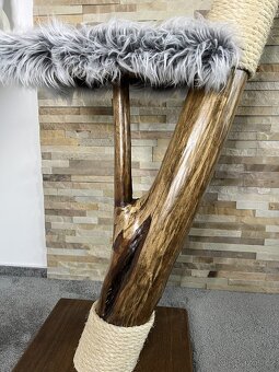Drevene škrabadlo pro kočky - 3