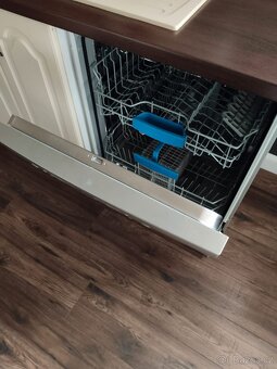 Prodám Myčku Bosch - 3