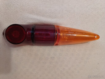 Moskvič 408 - kryty zadních světel - 3