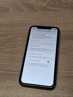 iPhone 11 64GB (nová baterie) - 3