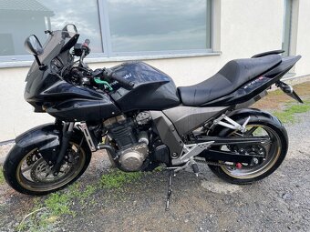 Kawasaki Z750S - 3