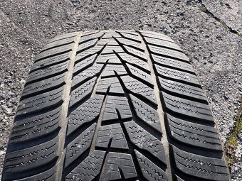 2x zimní pneu Hankook 245/40 R18 - 3