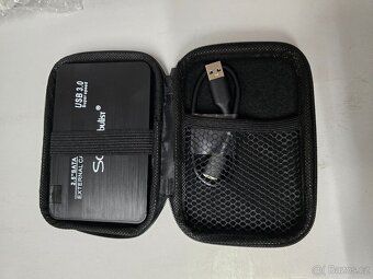 2.5 Externí 1Tb HDD, USB3 + přenosný box nový - 3