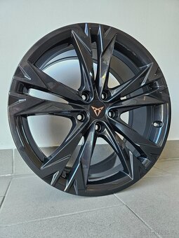 ALU Originální Cupra 5x112 18" - Nové - 3