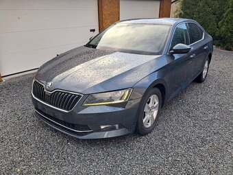 Škoda Superb 2.0 TDI XENON LED nová STK - 3