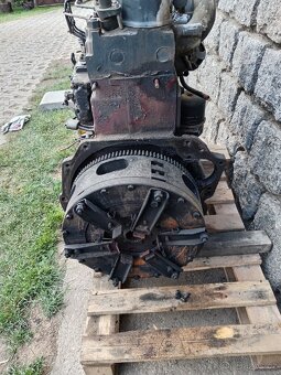 Motor zetor 7201 - 3