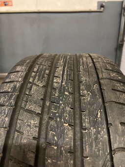 Pirelli P zero 275/40R19 letní - 3