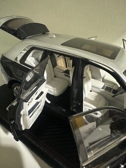 1:18 KengFai Rolls Royce Cullinan - 3