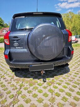 Toyota RAV4 - 3