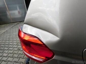 Volkswagen Touran 1.4 benzín r.v.2016 110 kw automat - 3