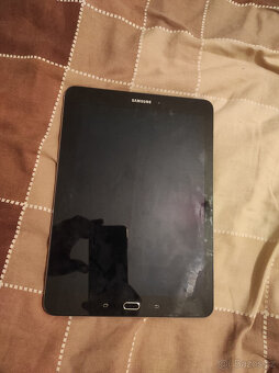Galaxy Tab S2-amoled 3/32gb 9,7 palce - 3