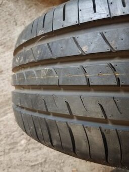 205/45/17 215/55/17 235/55/17 225/35/19 235/35/20 kusovka - 3