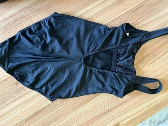 Dámské jednodílné černé plavky 38 - ANITA - 3