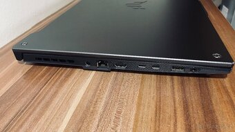 ASUS gaming 17" RTX 3070 140W TDP - 3