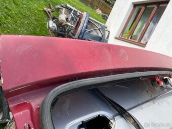 BMW e34 touring kufr - 3