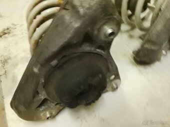 Audi a 4 b 6 1.9 tdi 96 kw tlumiče - 3