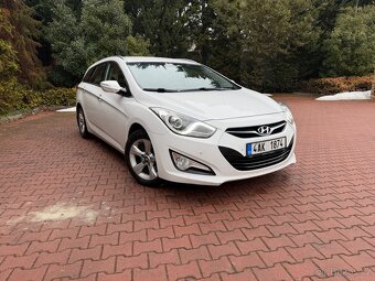 Hyundai I40 combi 1.7crdi 100kw rok 12/2014 - 3