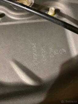 Škoda Superb II, Stahovačka okna řidič - přední levá - 3