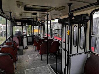 Autobus Ikarus 280 - 3