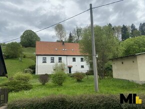 Prodej RD o velikosti 278 m2 na pozemku o velikosti 2 431 m2 - 3