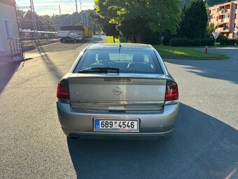 Vectra C 2.2i GTS - 3