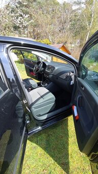 Vokswagen Golf - 3